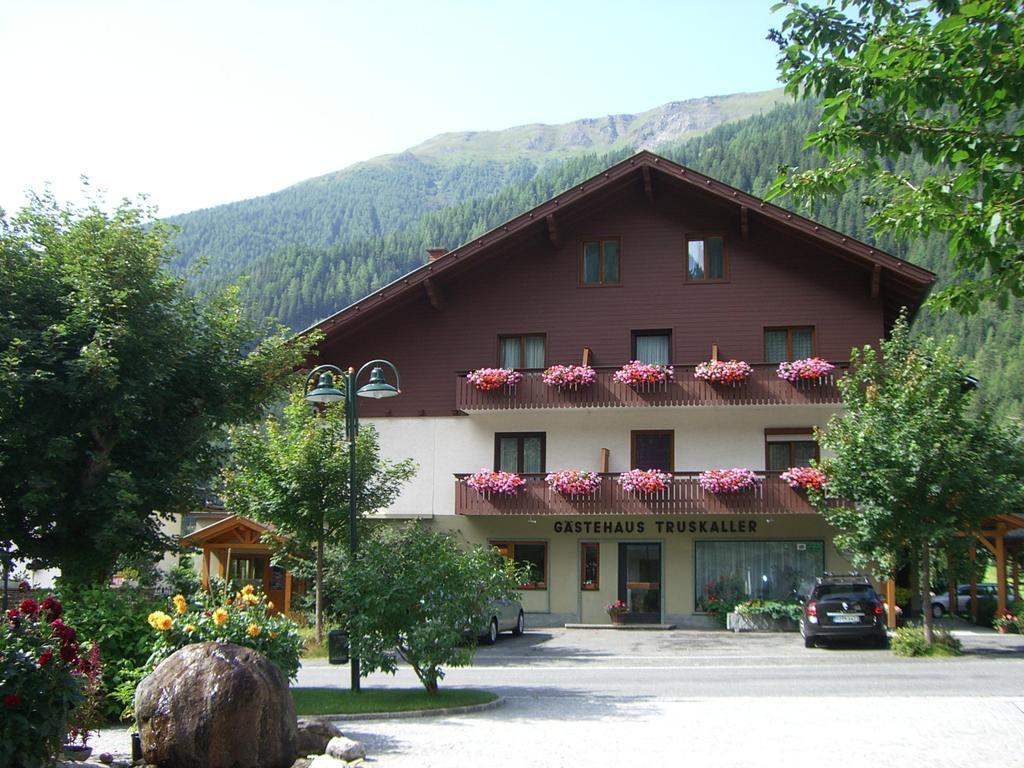 Gaestehaus Truskaller Hotel Mallnitz Exterior photo